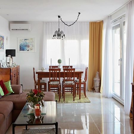 Cozy Apartment With A Balcony And A Sea View Brela Exterior photo