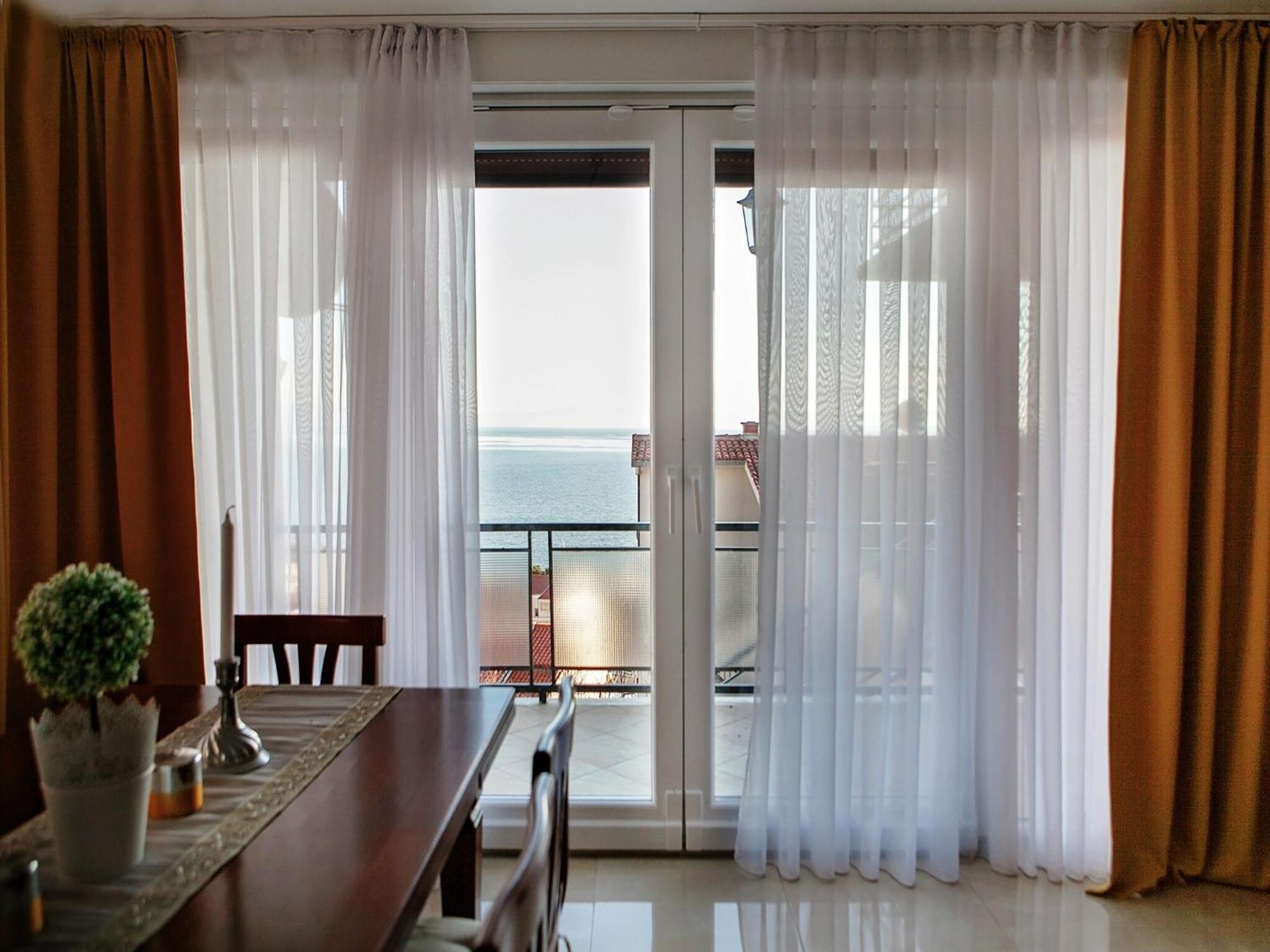 Cozy Apartment With A Balcony And A Sea View Brela Exterior photo
